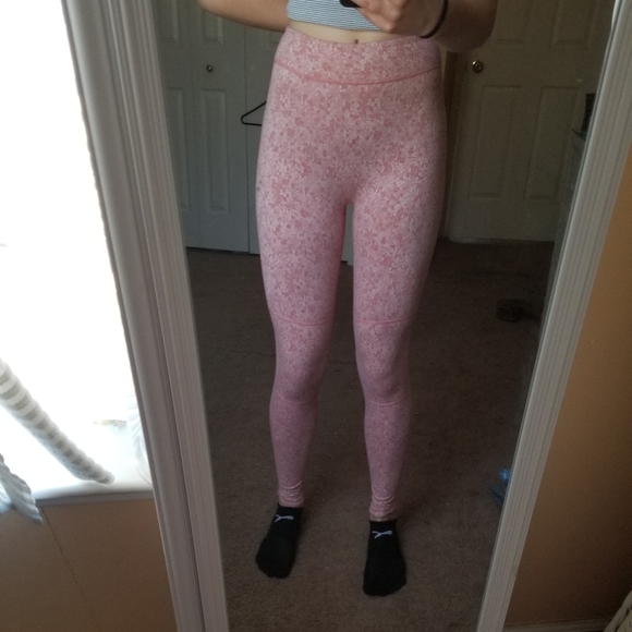 Leggings - Picture 2 of 3